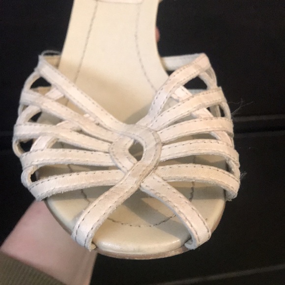 Strappy sandals - Picture 7 of 8